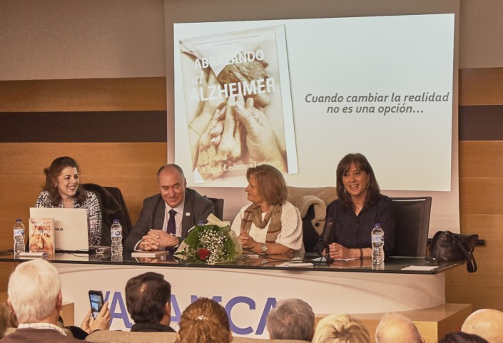 Presentación Libro Abrazando al Alzheimer en ABANCA